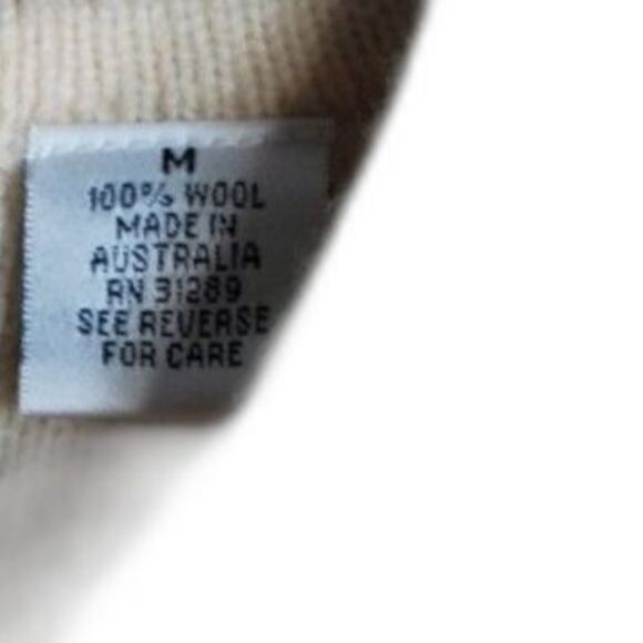 Cascade Classics 100% Wool Jacket/Sweater Cream with Vintage Buttons SZ M - Picture 5 of 8